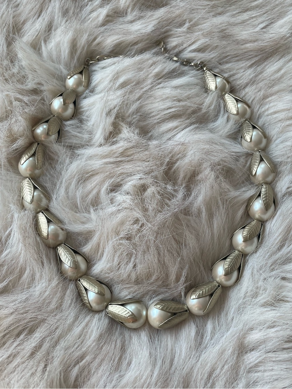 Bella Jack Pearl Tulip/Leaf Statement Necklace